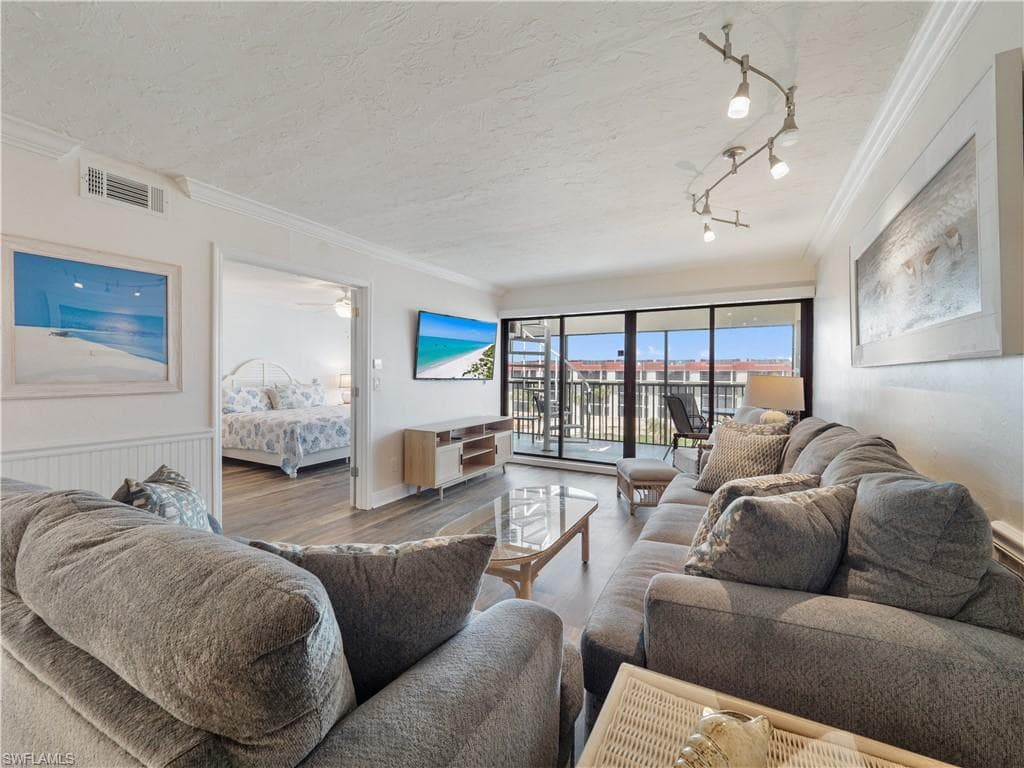 2445 W Gulf DR # 46B, SANIBEL FL 33957-11