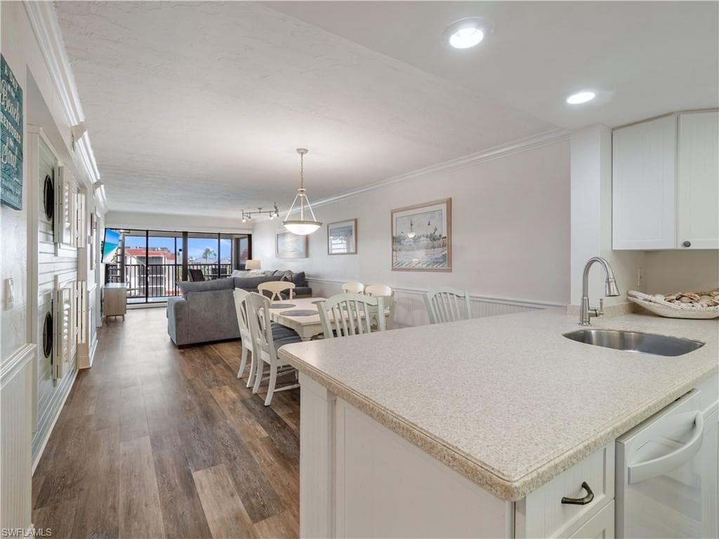 2445 W Gulf DR # 46B, SANIBEL FL 33957-8