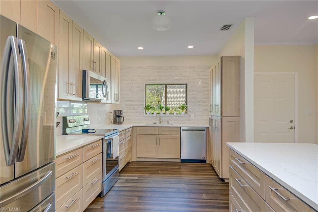 303 Arbor Lake DR # 102, NAPLES FL 34110-4