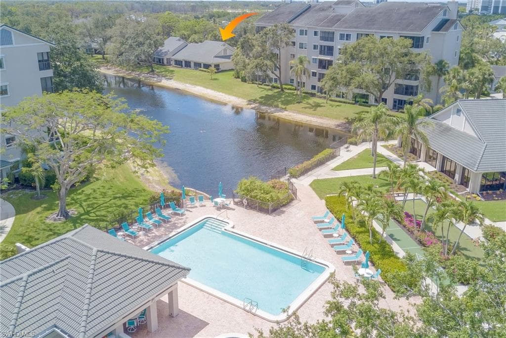 303 Arbor Lake DR # 102, NAPLES FL 34110-32