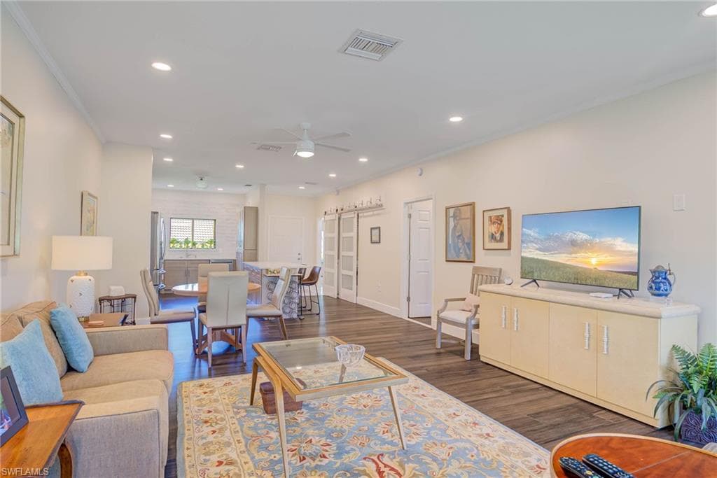 303 Arbor Lake DR # 102, NAPLES FL 34110-10