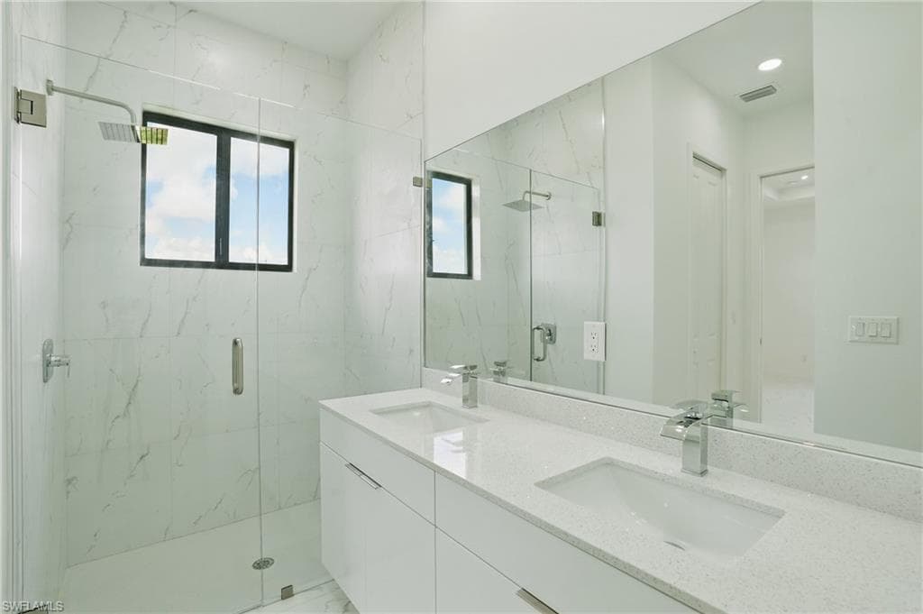 472 Rajah ST, LEHIGH ACRES FL 33974-17