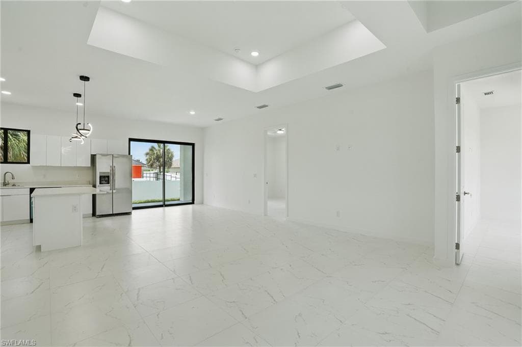 472 Rajah ST, LEHIGH ACRES FL 33974-7