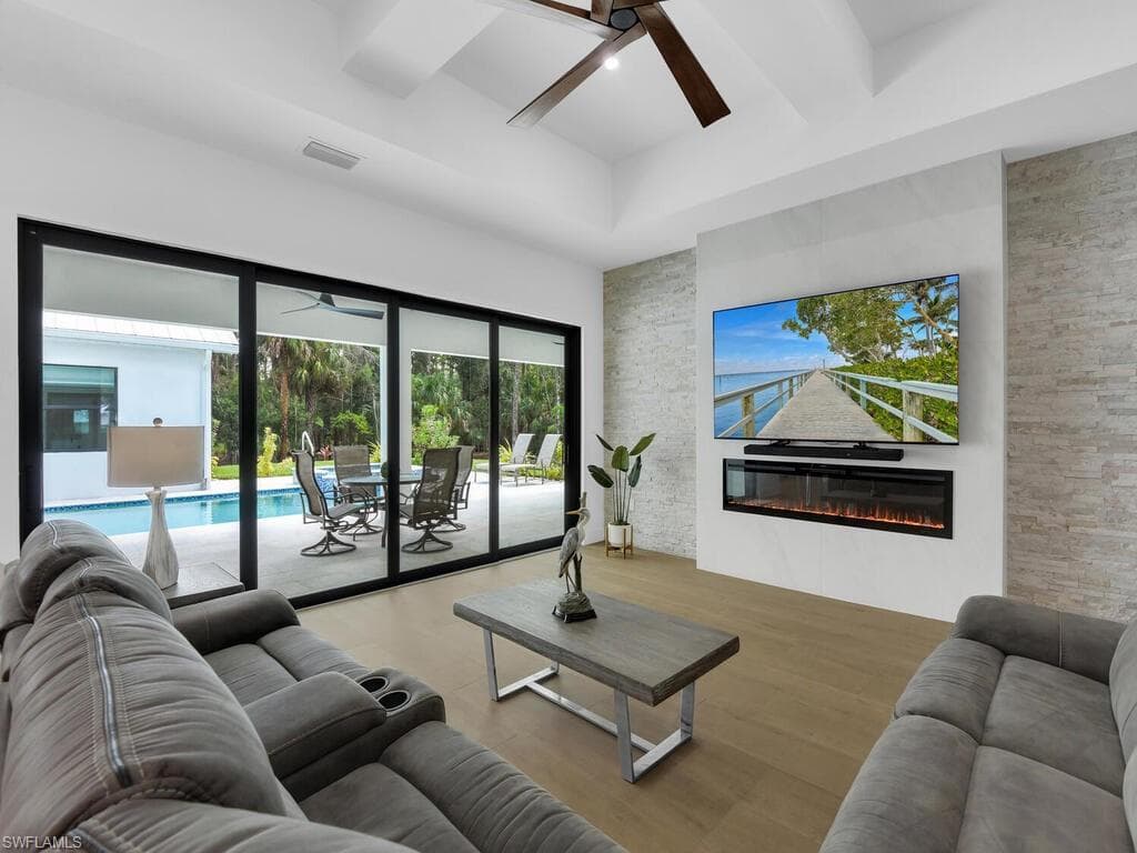 3475 3rd AVE SW, NAPLES FL 34117-15