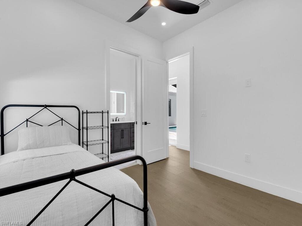 3475 3rd AVE SW, NAPLES FL 34117-27