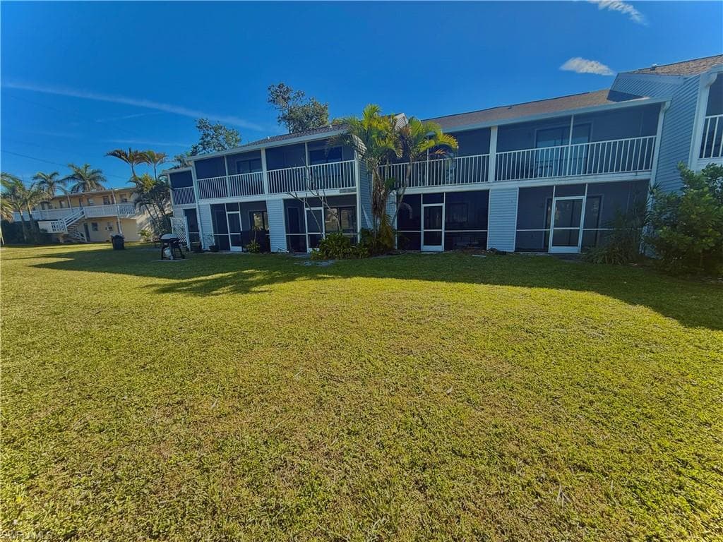 13160 Kings Point DR # 4, FORT MYERS FL 33919-23