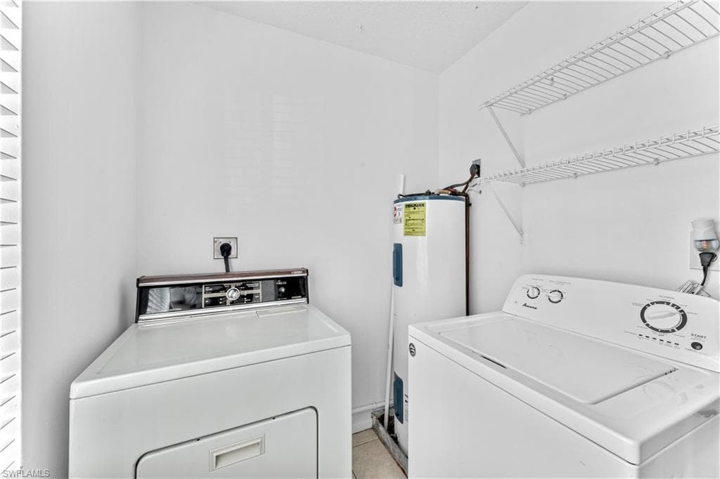 13160 Kings Point DR # 4, FORT MYERS FL 33919-20