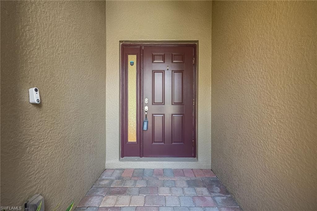 10805 Alvara WAY, BONITA SPRINGS FL 34135-3