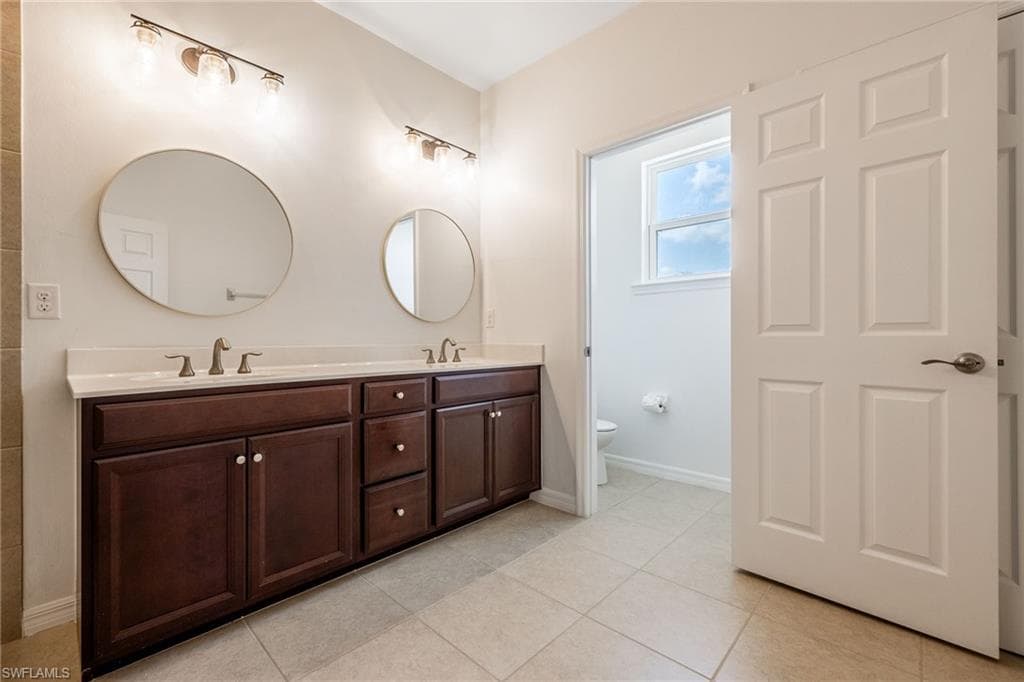 10805 Alvara WAY, BONITA SPRINGS FL 34135-24