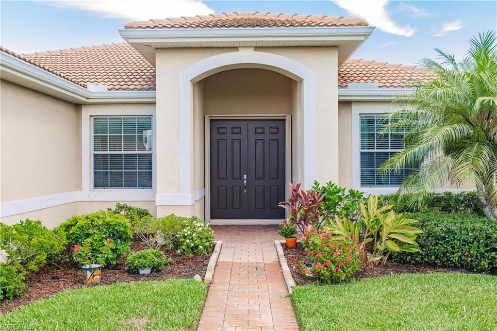 3260 Magnolia Landing LN, NORTH FORT MYERS FL 33917-1