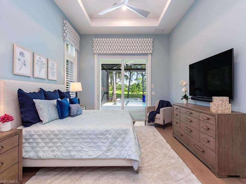 130 Burning Tree DR, NAPLES FL 34105-7