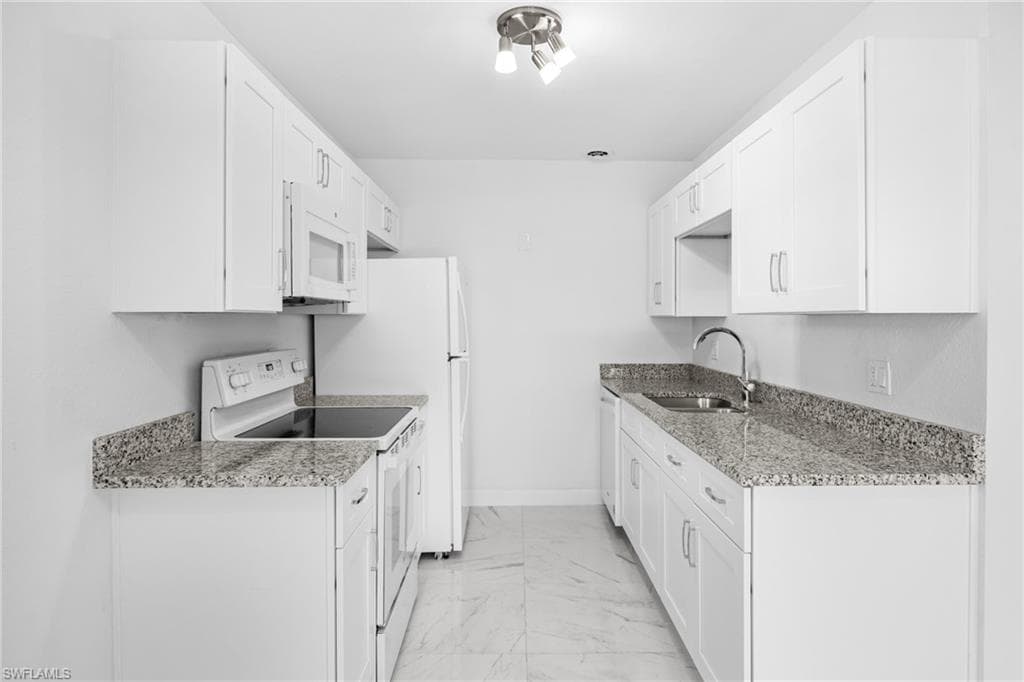 601 Periwinkle WAY D1-6
