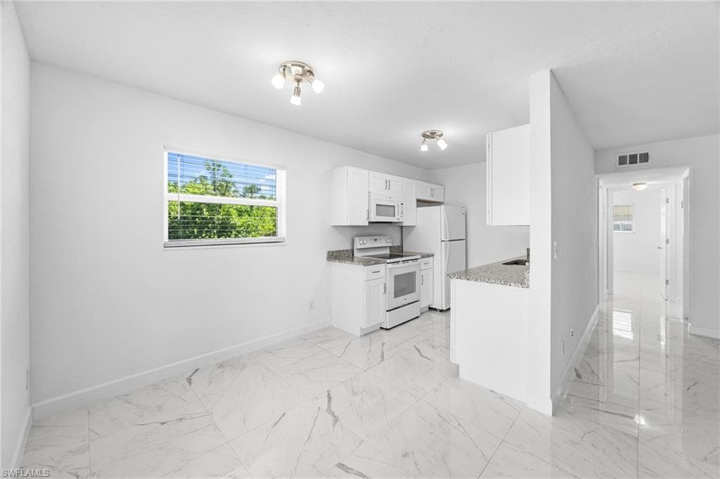 601 Periwinkle WAY D1-7