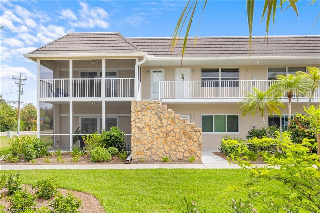 601 Periwinkle WAY D1-24