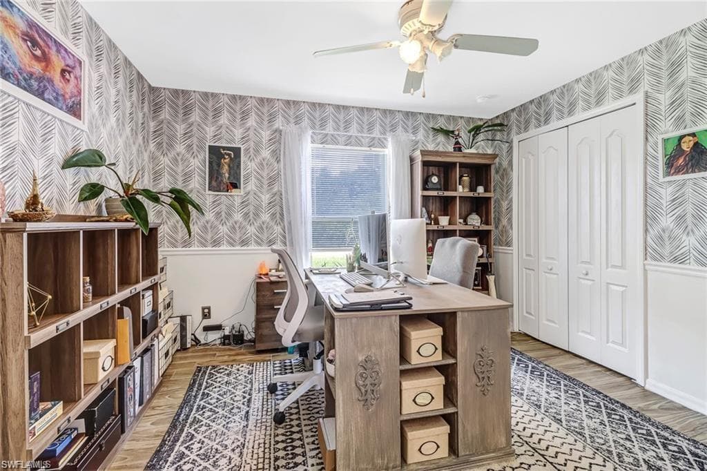 6104 Holt CT, FORT MYERS FL 33905-11