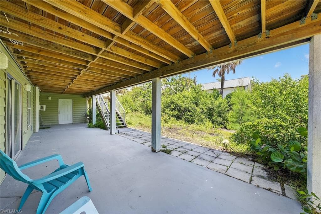 640 Oliva ST-22