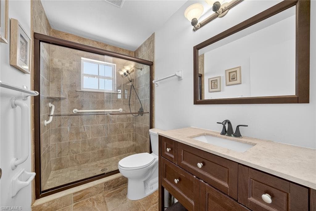 640 Oliva ST-12