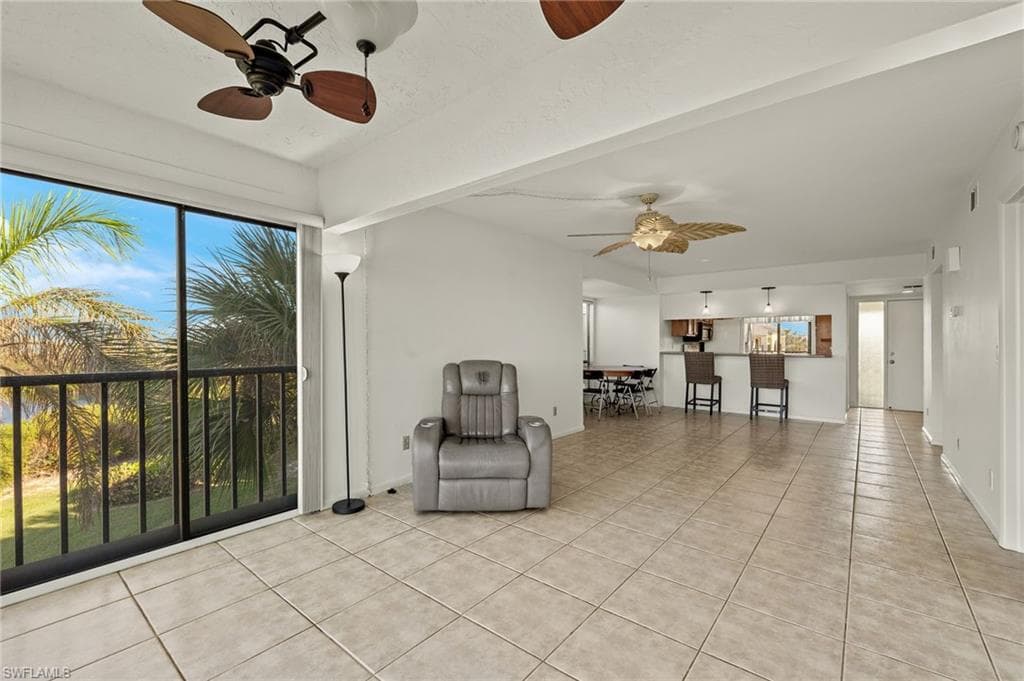21420 Bay Village DR # 211, FORT MYERS BEACH FL 33931-4