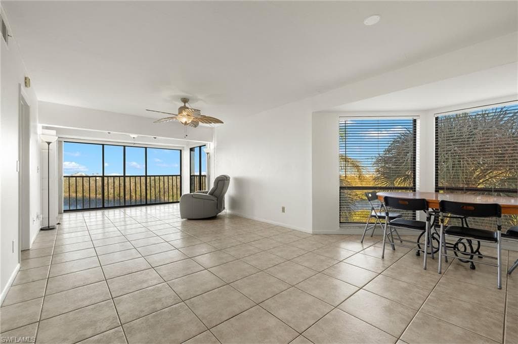 21420 Bay Village DR # 211, FORT MYERS BEACH FL 33931-18