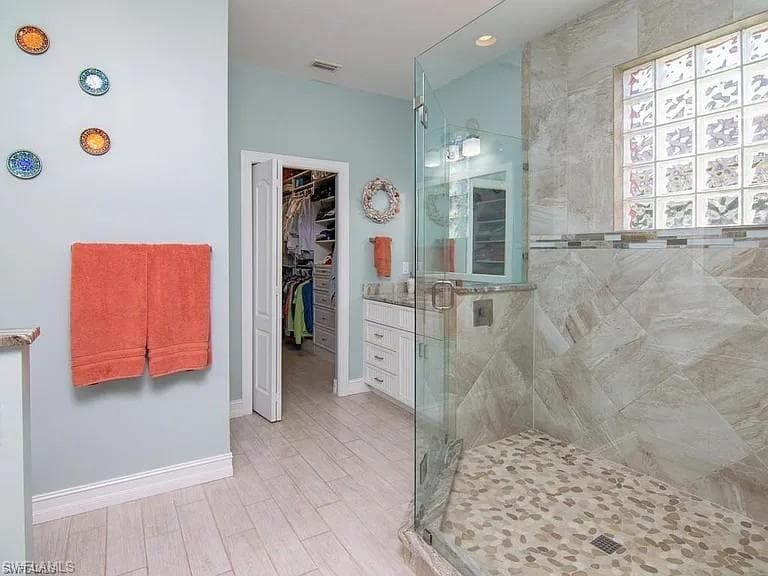 27329 Jolly Roger LN, BONITA SPRINGS FL 34135-16