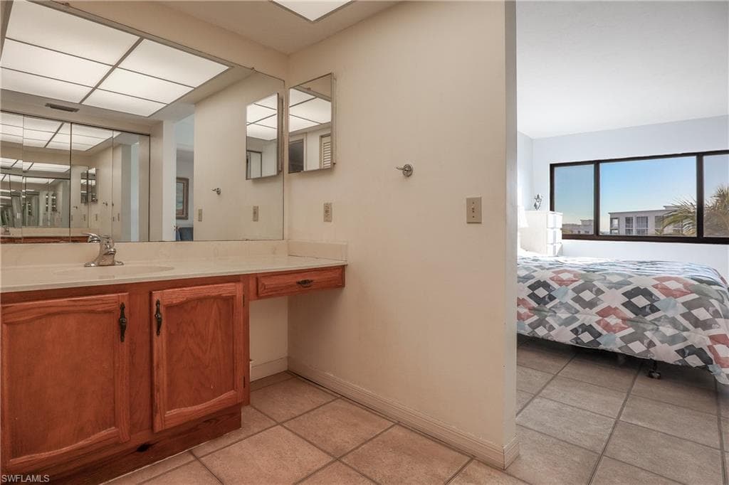 4265 Bay Beach LN # 524, FORT MYERS BEACH FL 33931-17