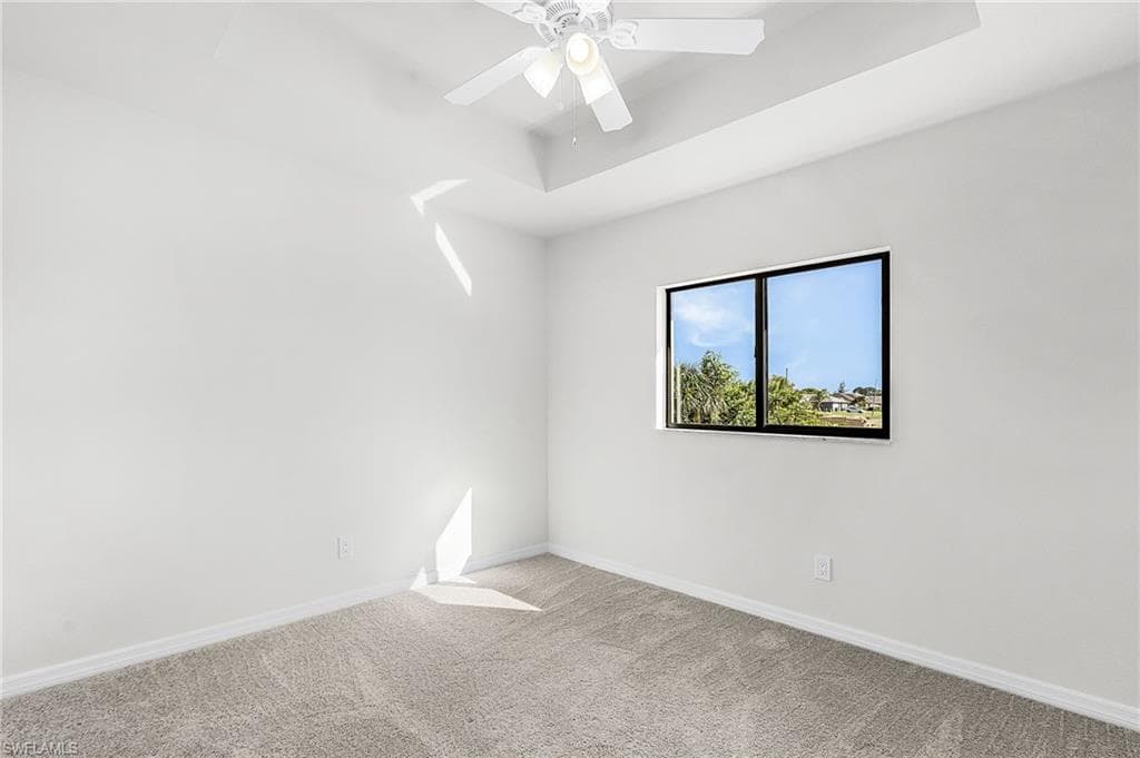 3594 NE 9th PL, CAPE CORAL FL 33909-13