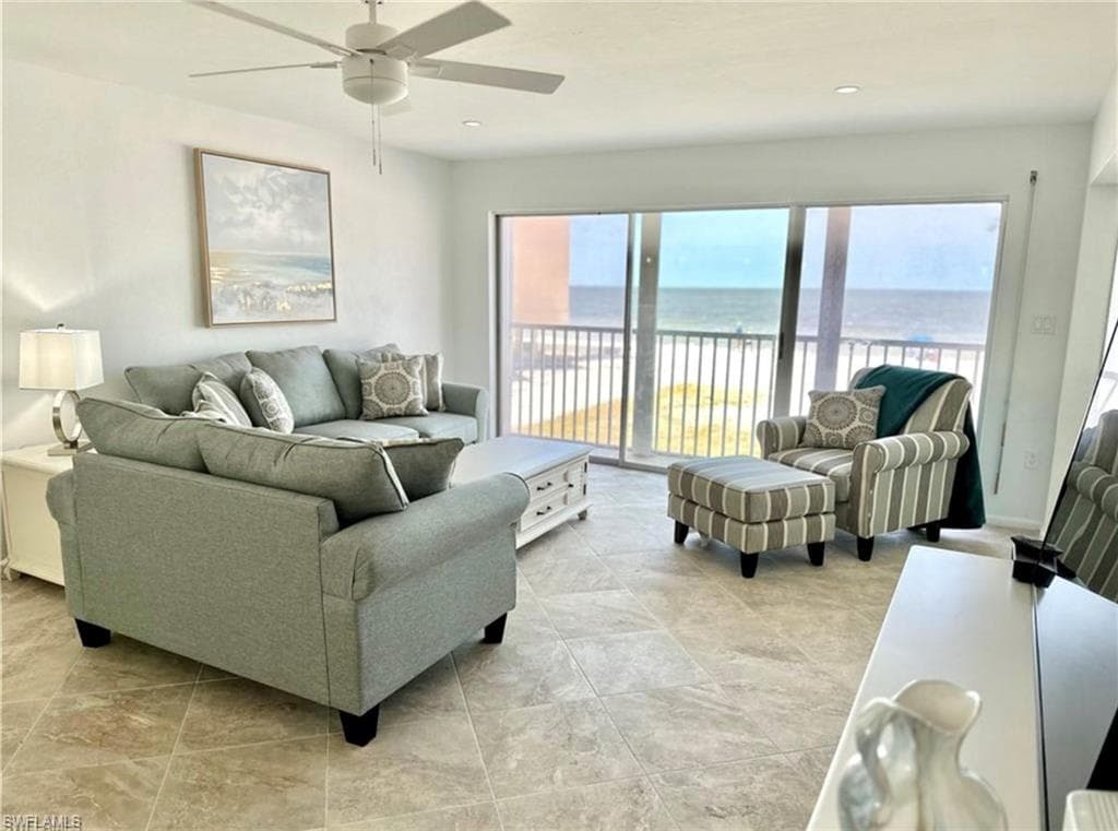 25840 Hickory BLVD # 105, BONITA SPRINGS FL 34134-3