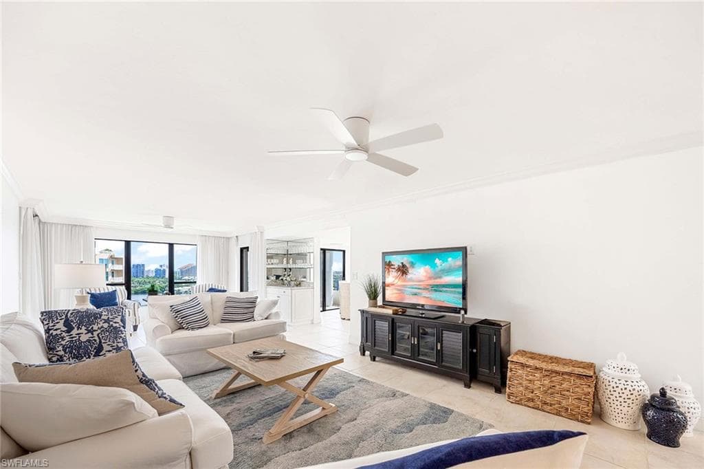 4451 Gulf Shore BLVD N # 1605, NAPLES FL 34103-12