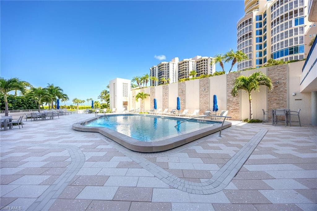 4451 Gulf Shore BLVD N # 1605, NAPLES FL 34103-43