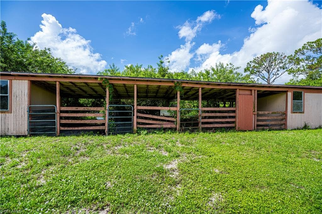 1200 Tampa AVE, CLEWISTON FL 33440-12