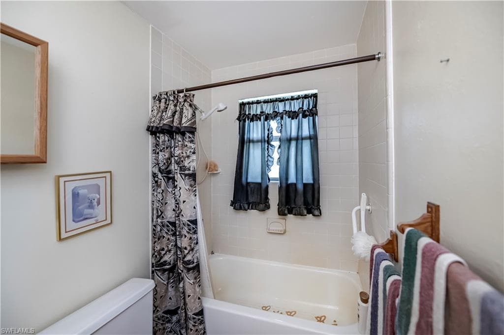 1200 Tampa AVE, CLEWISTON FL 33440-25