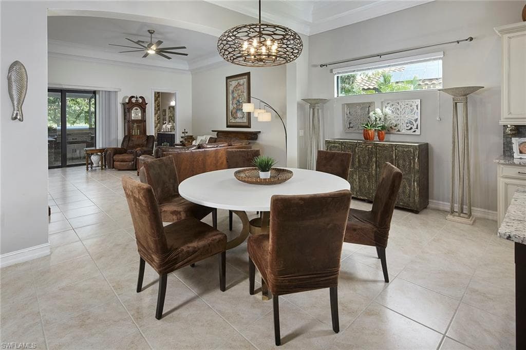 1633 Songbird CT, NAPLES FL 34120-11