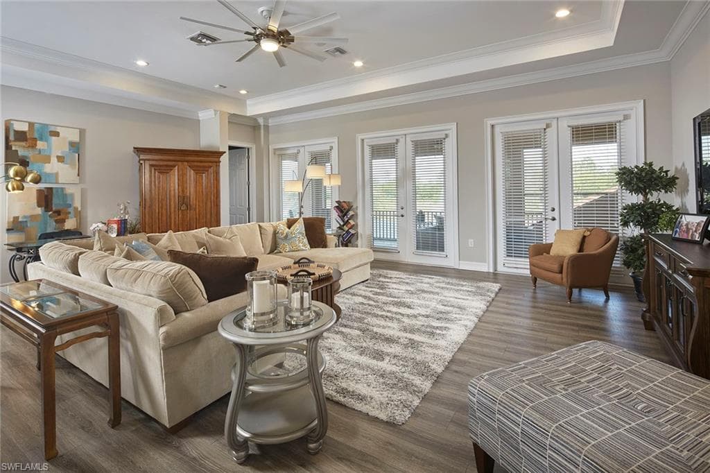 1633 Songbird CT, NAPLES FL 34120-23