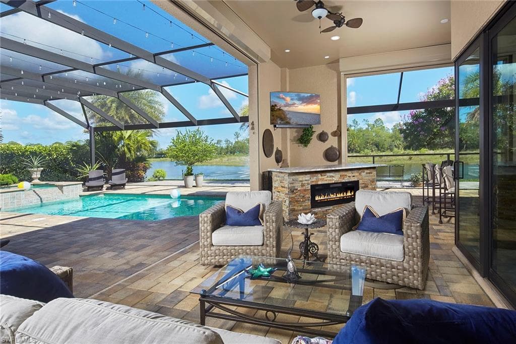 1633 Songbird CT, NAPLES FL 34120-37