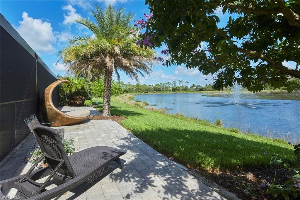 1633 Songbird CT, NAPLES FL 34120-43