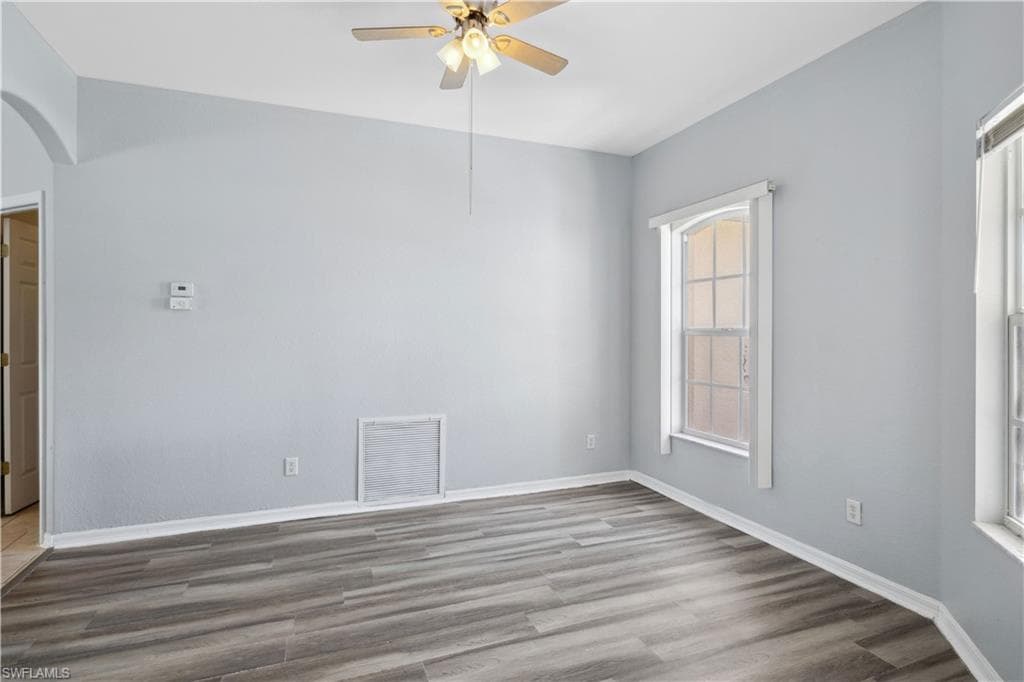 1023 SE 6th ST, CAPE CORAL FL 33990-8