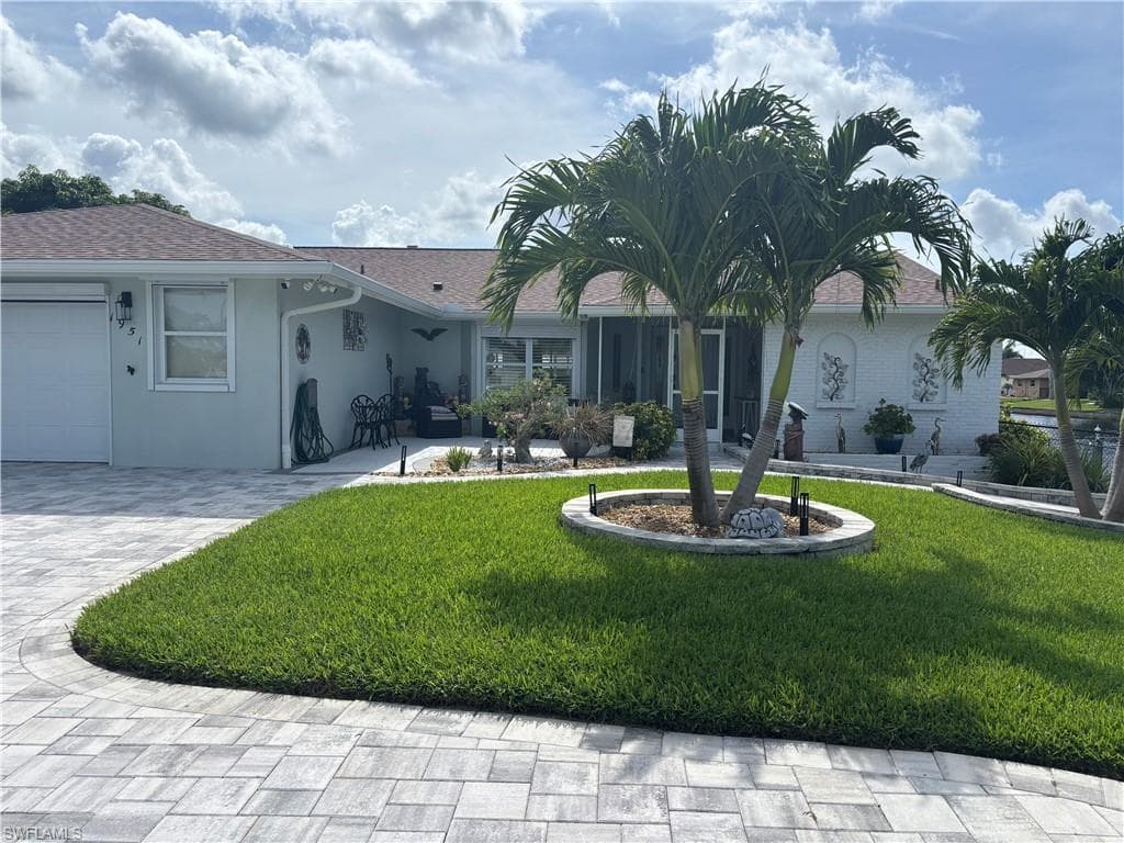 1951 SE 32nd ST, CAPE CORAL FL 33904-3