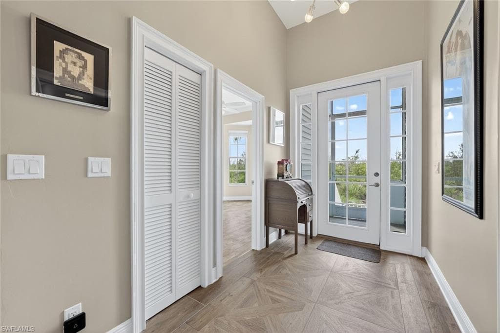 1537 Sand Castle RD, SANIBEL FL 33957-1