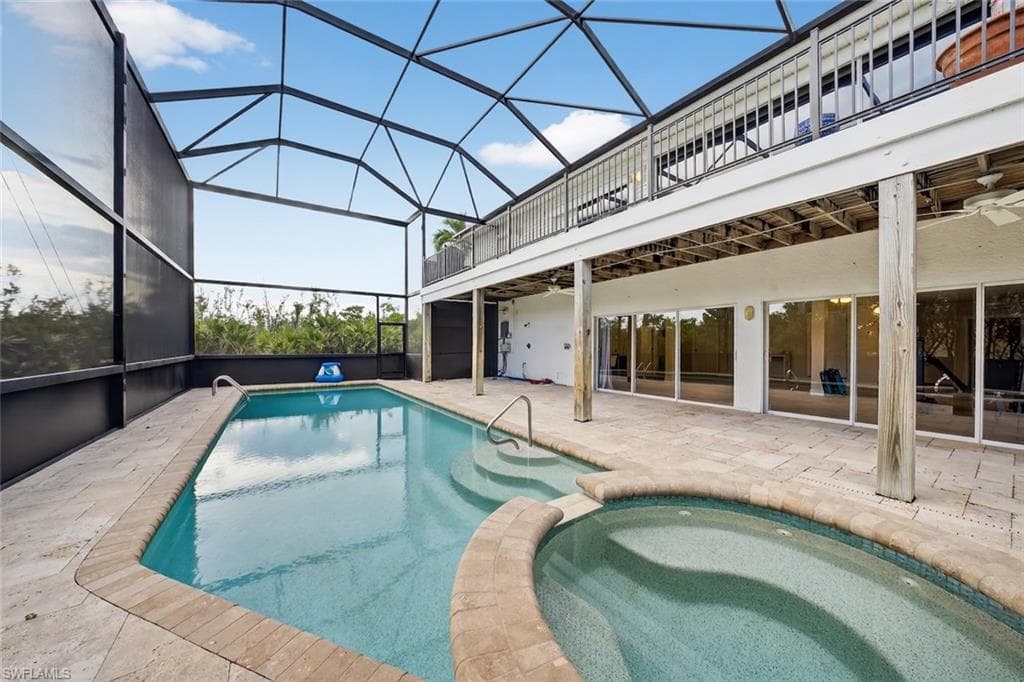 1537 Sand Castle RD, SANIBEL FL 33957-41