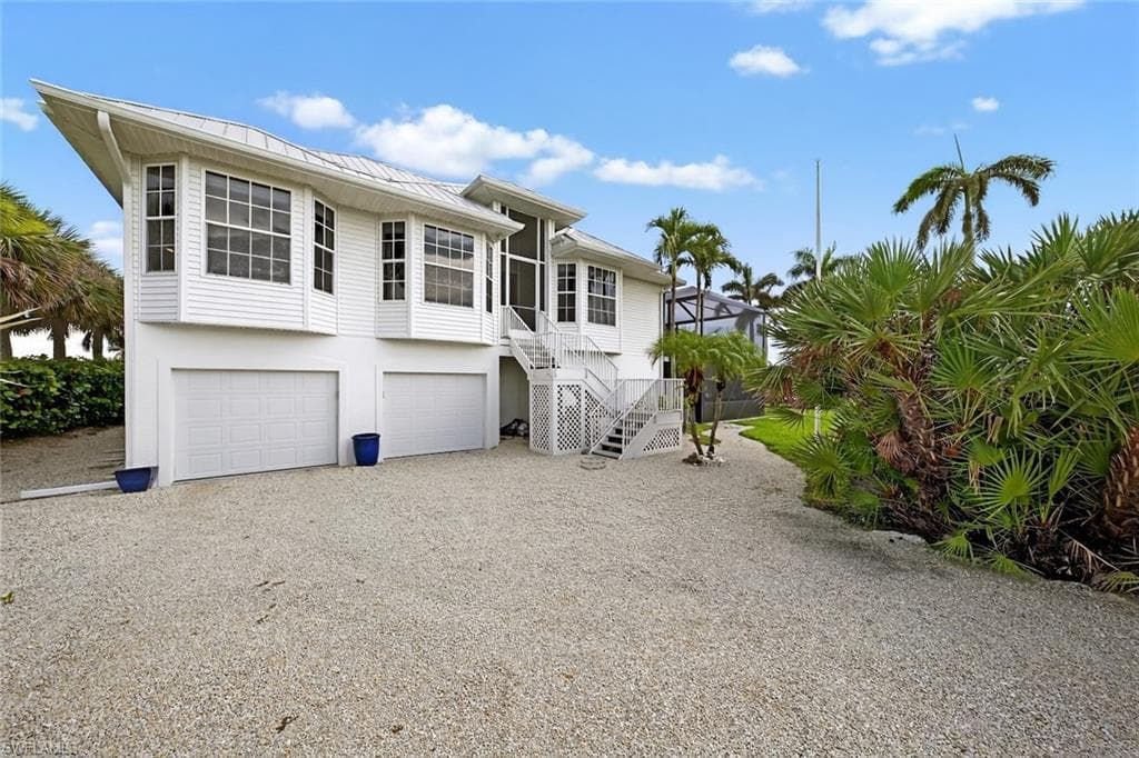 1537 Sand Castle RD, SANIBEL FL 33957-46