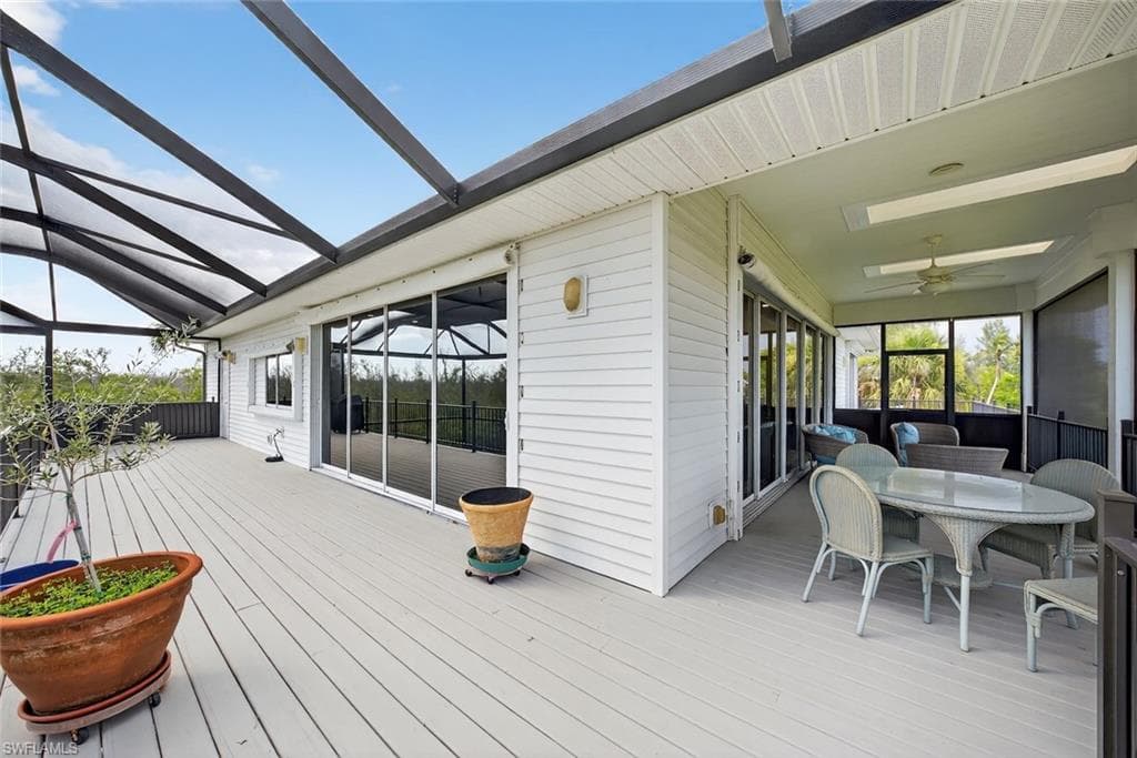 1537 Sand Castle RD, SANIBEL FL 33957-35