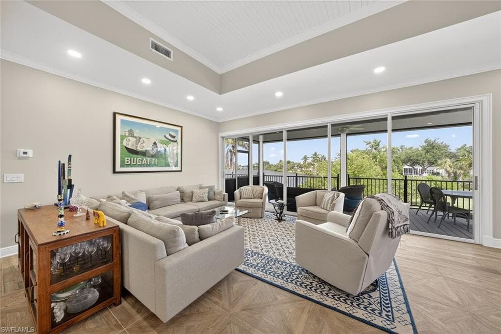 1537 Sand Castle RD, SANIBEL FL 33957-4