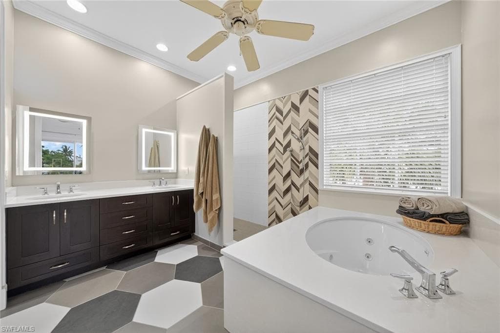 1537 Sand Castle RD, SANIBEL FL 33957-19