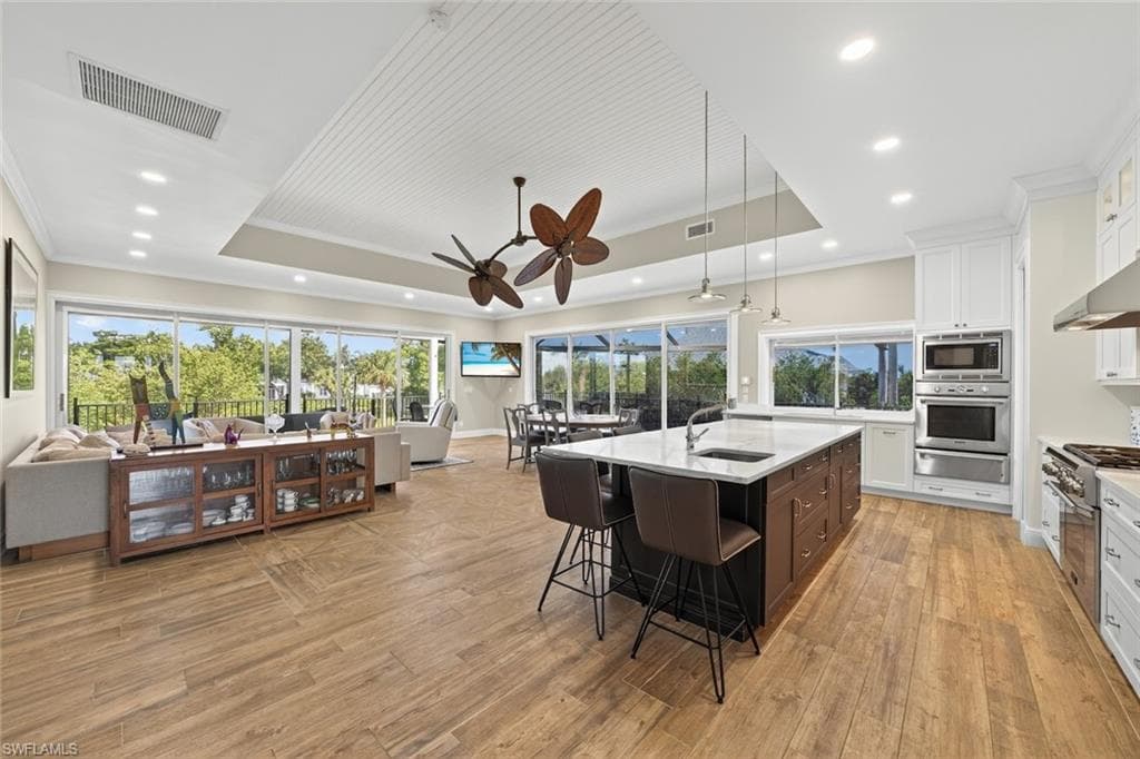 1537 Sand Castle RD, SANIBEL FL 33957-7