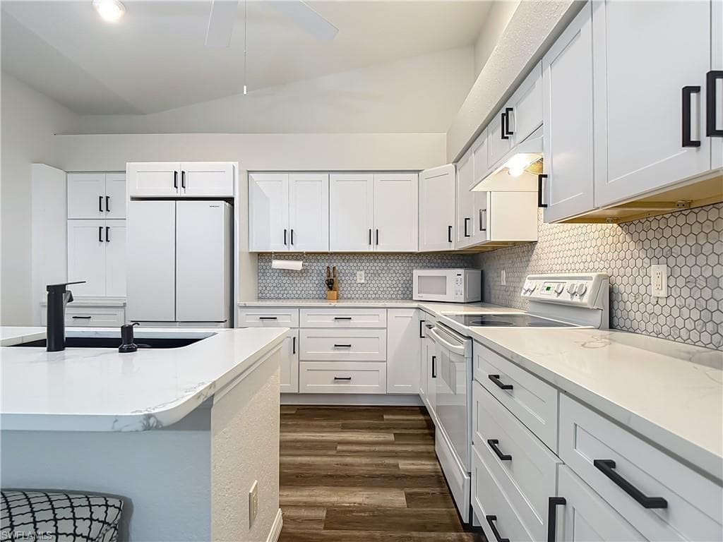 20698 Marathona CT, NORTH FORT MYERS FL 33917-16