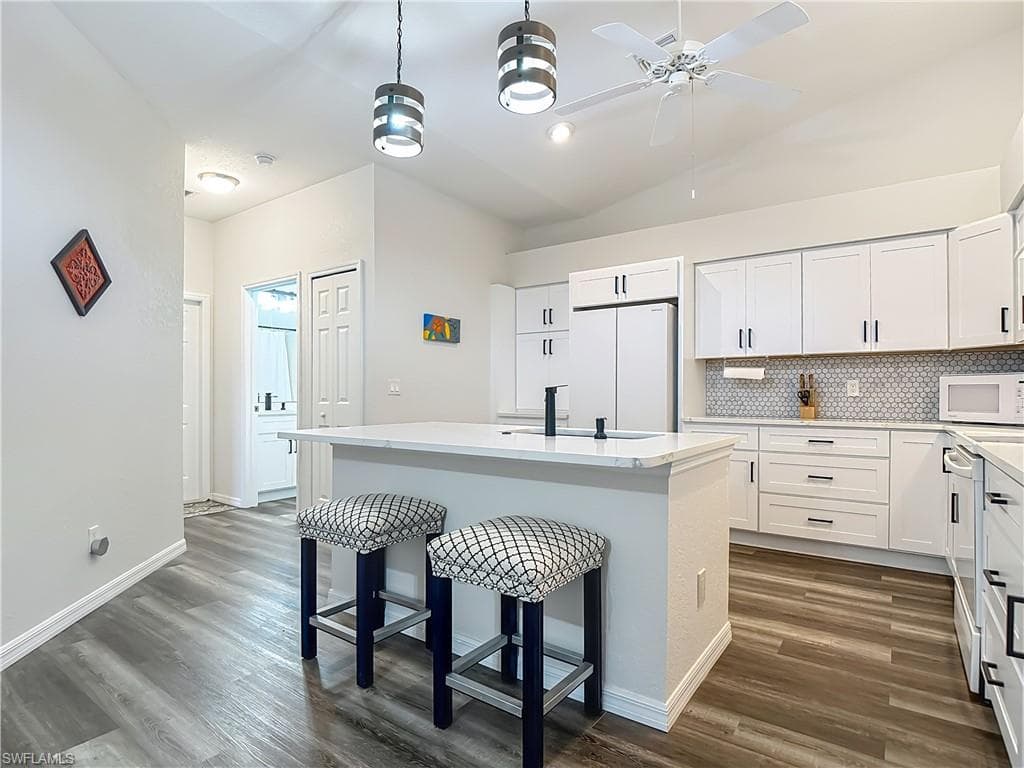 20698 Marathona CT, NORTH FORT MYERS FL 33917-15