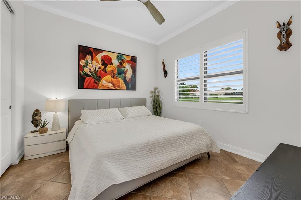 3910 Glacier CT, NAPLES FL 34119-16