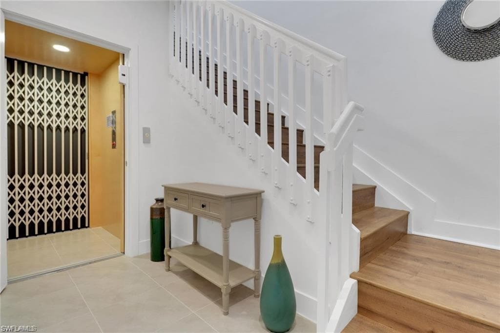 26401 Coco Cay CIR # 201, BONITA SPRINGS FL 34135-20