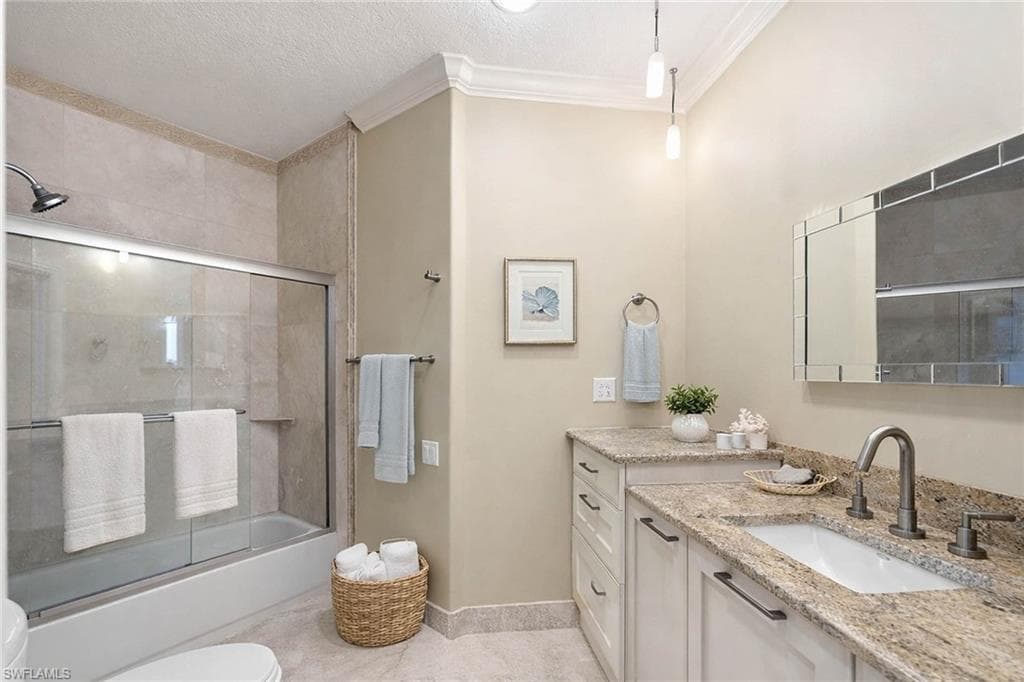 13162 Bridgeford AVE, BONITA SPRINGS FL 34135-16