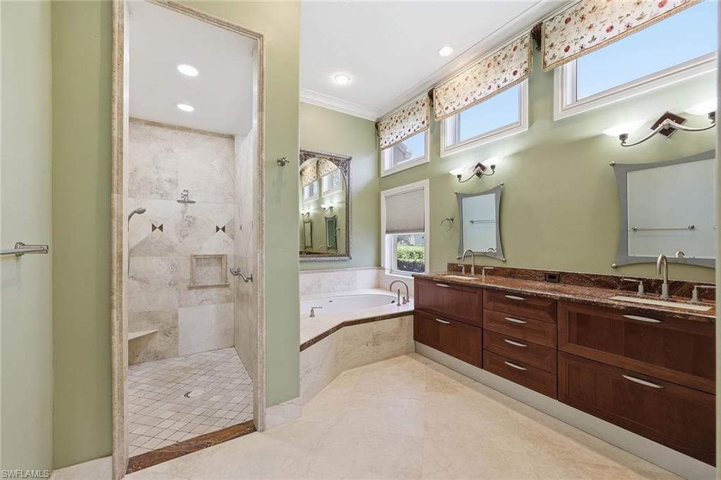13162 Bridgeford AVE, BONITA SPRINGS FL 34135-35